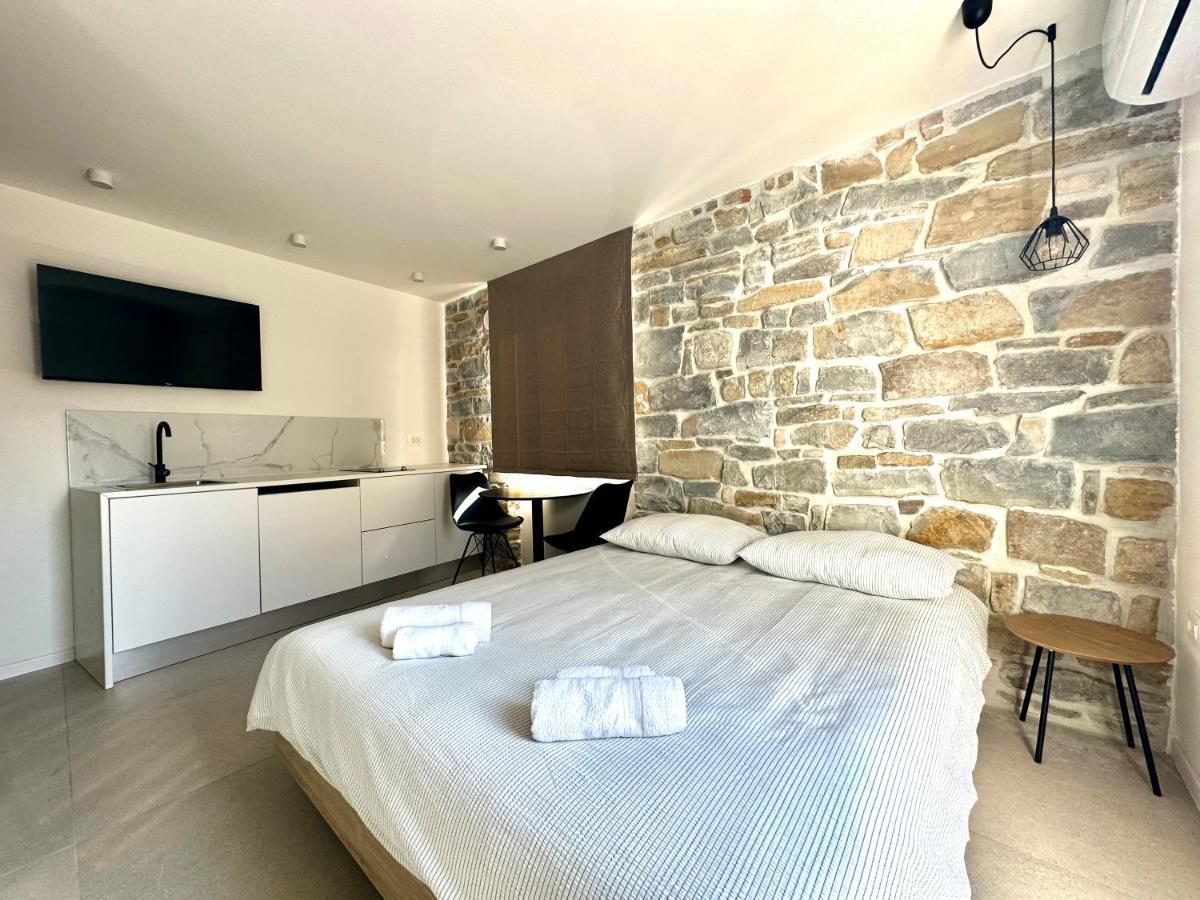 Damir Skomina Apartments Capodistria Esterno foto