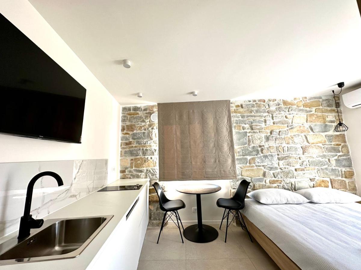 Damir Skomina Apartments Capodistria Esterno foto