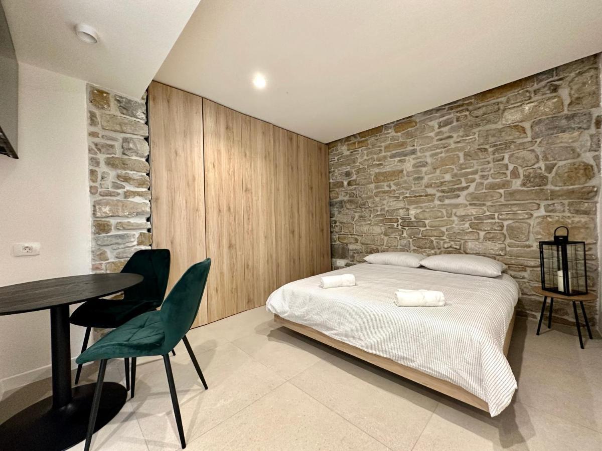 Damir Skomina Apartments Capodistria Esterno foto