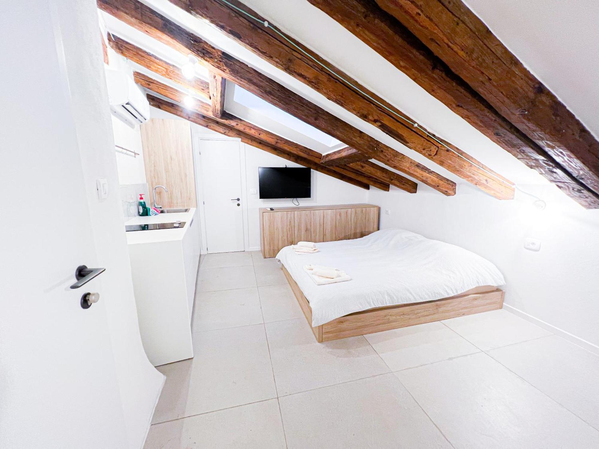 Damir Skomina Apartments Capodistria Esterno foto