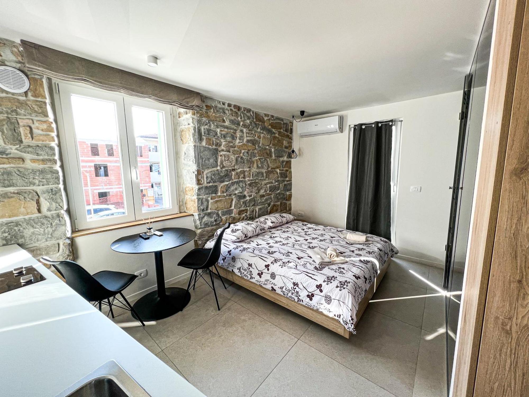 Damir Skomina Apartments Capodistria Esterno foto
